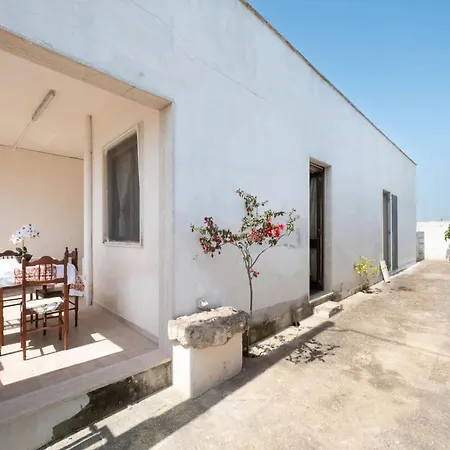 Villa Charming Italian Villa In Torre Castiglione With Private Entrance Torre Lapillo